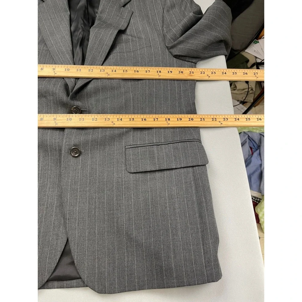 Chaps Mens 100% Wool Pinstripe 2 Piece Suit Charcoal Grey 40S 33W x 30L‎